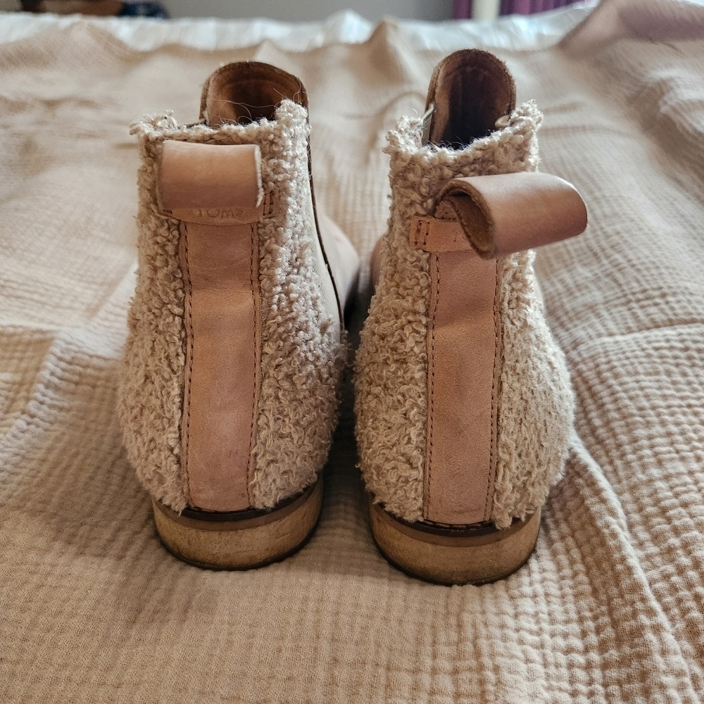 Toms Beige Ankle Booties Size 9 - Picture 6 of 11